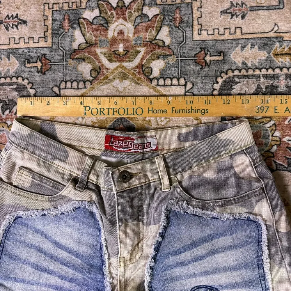 Y2K low mid rise camo patchwork Lazer Jean short early 2000s booty shorts size 3 - Picture 7 of 14